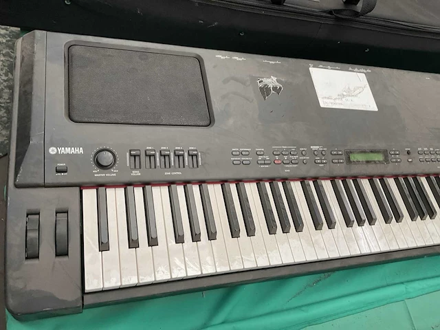 Yamaha cp300 piano - afbeelding 3 van  6