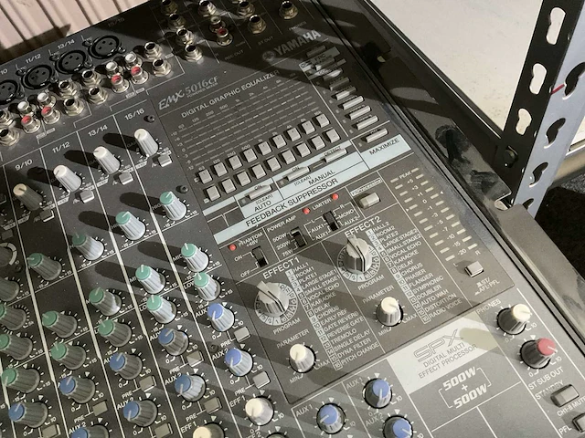 Yamaha emx5016cf digitale mengtafel - afbeelding 4 van  4