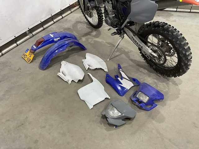 Yamaha enduro motorfiets - afbeelding 9 van  17