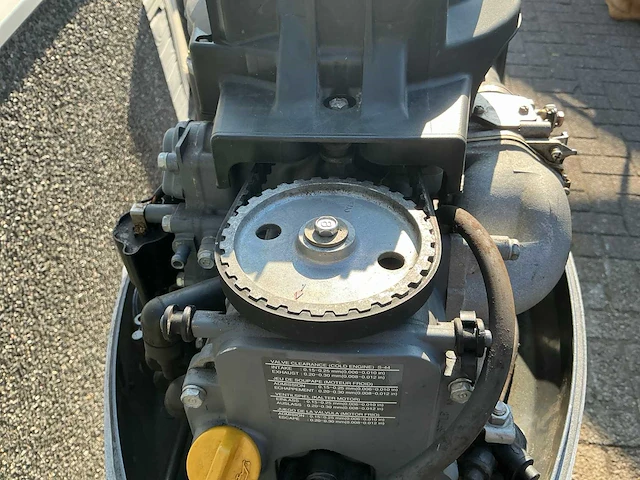 Yamaha fourstroke buitenboordmotor 9.9pk - afbeelding 9 van  9