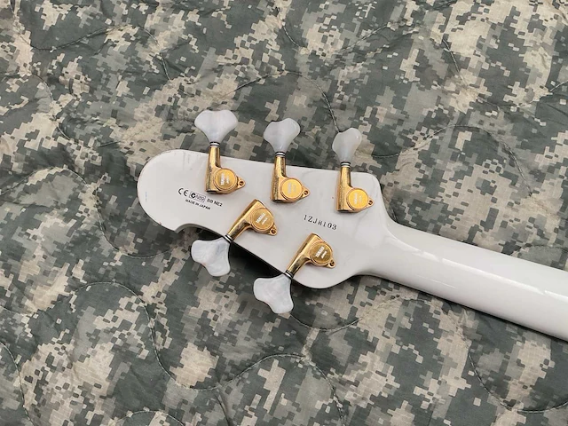 Yamaha gitaar - afbeelding 7 van  7