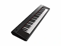 Yamaha keyboard np-12 piaggero keyboard zwart met opnamefunctie - afbeelding 1 van  4
