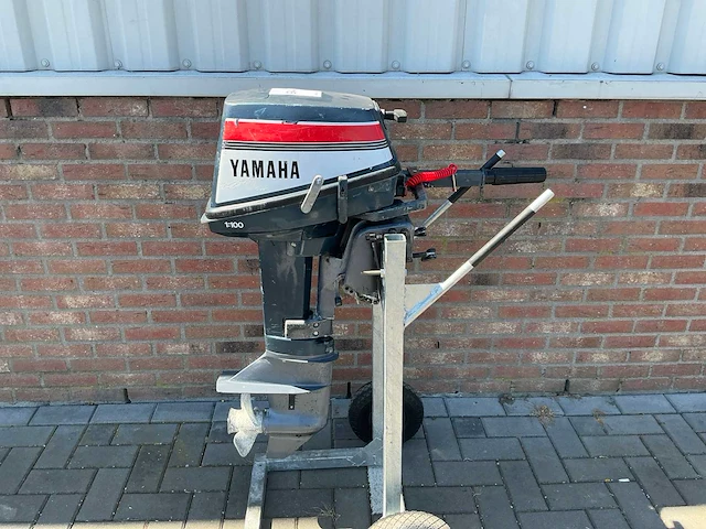 Yamaha marine buitenboordmotor 8pk - afbeelding 1 van  7