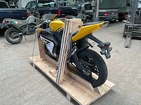 Yamaha motorfiets - afbeelding 4 van  8