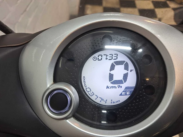 Yamaha neos 25 km snorscooter 4takt - afbeelding 4 van  7