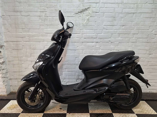 Yamaha neos 25km snorscooter 4-takt injectie - afbeelding 1 van  7