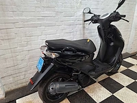 Yamaha neos 25km snorscooter 4-takt injectie - afbeelding 3 van  7