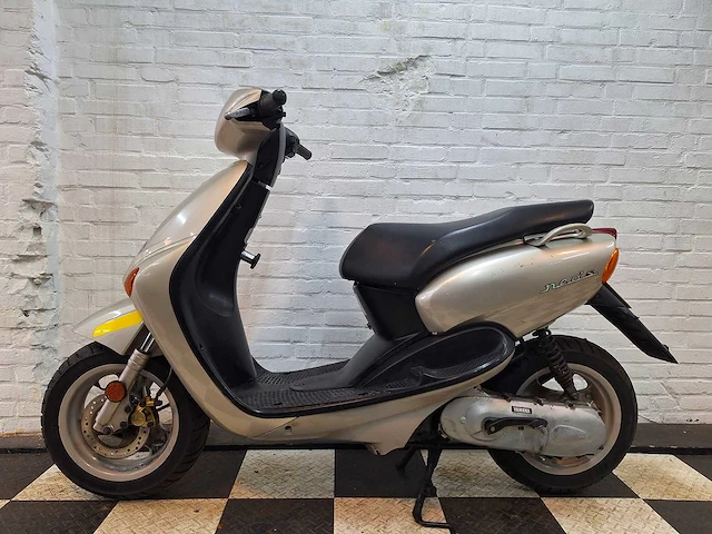 Yamaha neos 45 km bromscooter 2takt - afbeelding 1 van  7