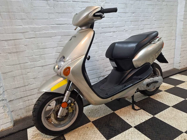Yamaha neos 45 km bromscooter 2takt - afbeelding 2 van  7