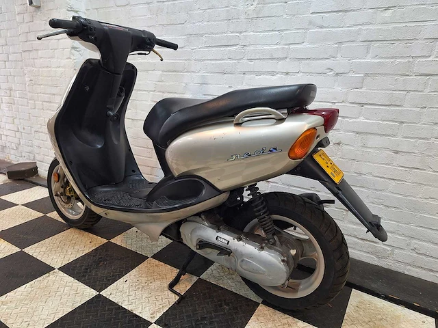 Yamaha neos 45 km bromscooter 2takt - afbeelding 3 van  7