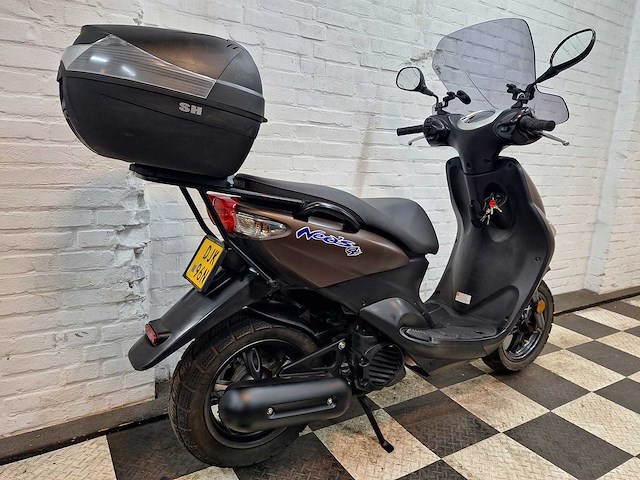Yamaha neos 45 km bromscooter 4takt - afbeelding 5 van  7