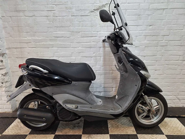 Yamaha neo's neo 45 km bromscooter 4takt - afbeelding 5 van  7