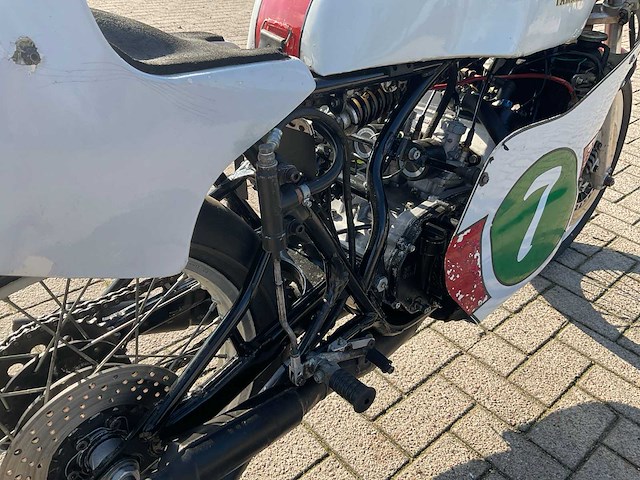 Yamaha race tz 250 motorfiets - afbeelding 10 van  25