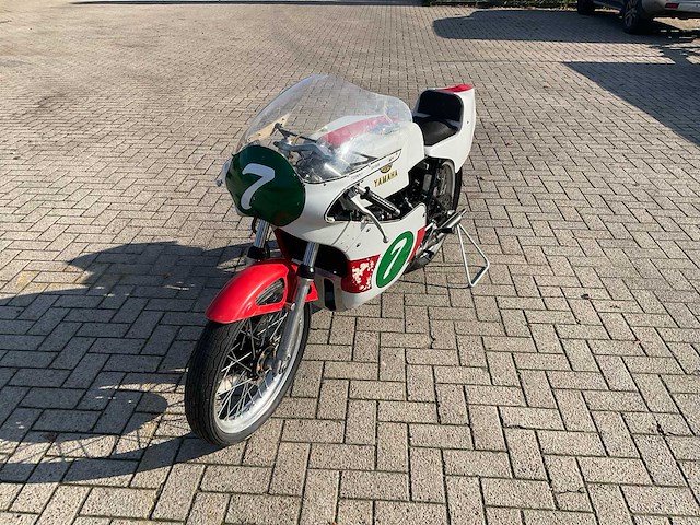 Yamaha race tz 250 motorfiets - afbeelding 19 van  25