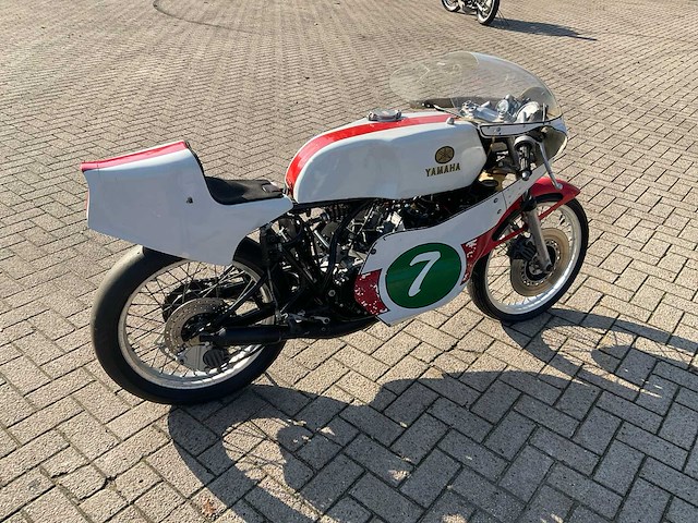 Yamaha race tz 250 motorfiets - afbeelding 23 van  25