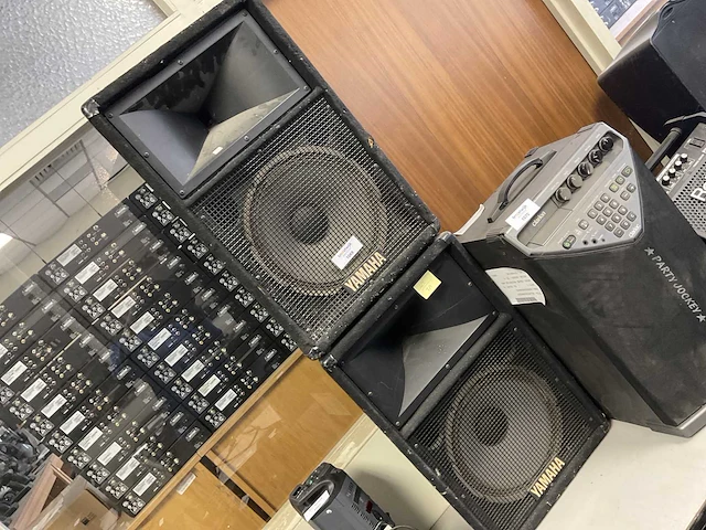 Yamaha speaker (2x) - afbeelding 1 van  4