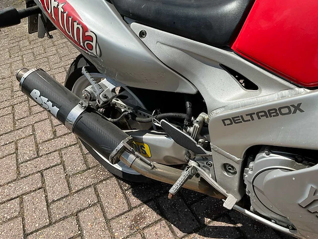 Yamaha sport fzr 1000 motorfiets - afbeelding 8 van  17