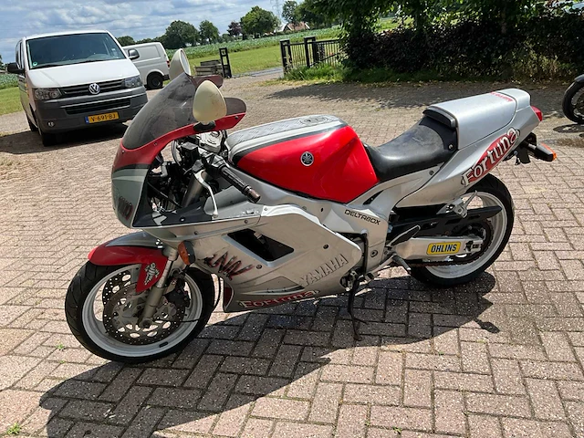 Yamaha sport fzr 1000 motorfiets - afbeelding 15 van  17