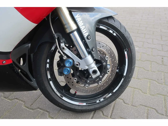 Yamaha sport yzf-r1 exup, mv-lt-84 - afbeelding 8 van  13