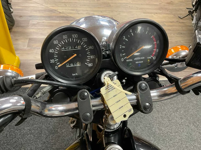 Yamaha sr 500 motorfiets - afbeelding 7 van  15