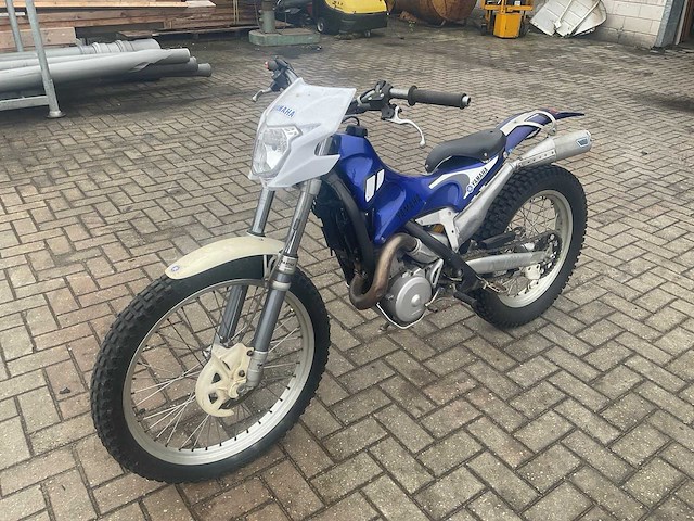 Yamaha trial 250cc motorfiets - afbeelding 1 van  14