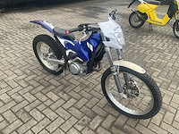 Yamaha trial 250cc motorfiets - afbeelding 7 van  14