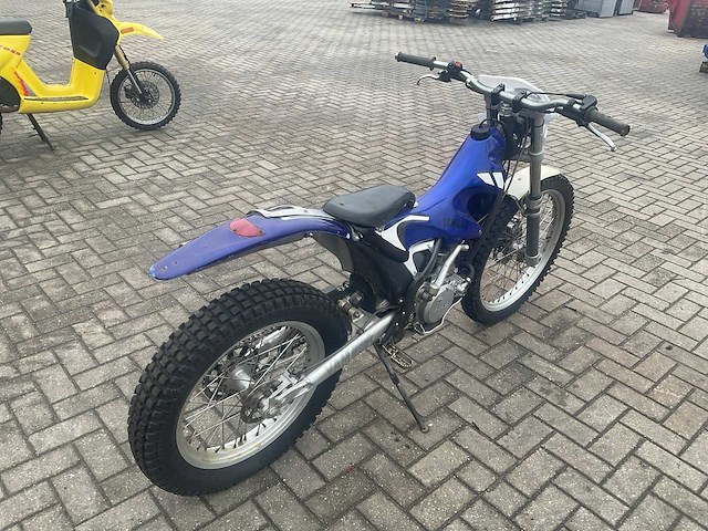 Yamaha trial 250cc motorfiets - afbeelding 8 van  14