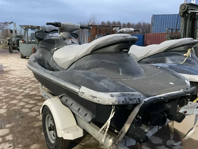 Yamaha waverunner waterscooter op aanhanger (2x) - afbeelding 10 van  22