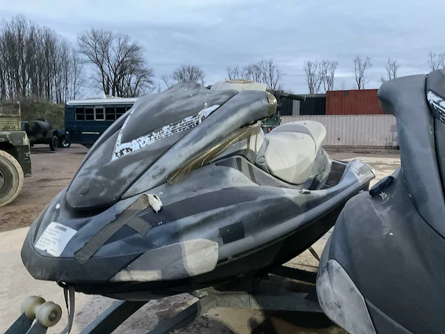 Yamaha waverunner waterscooter op aanhanger (2x) - afbeelding 14 van  22
