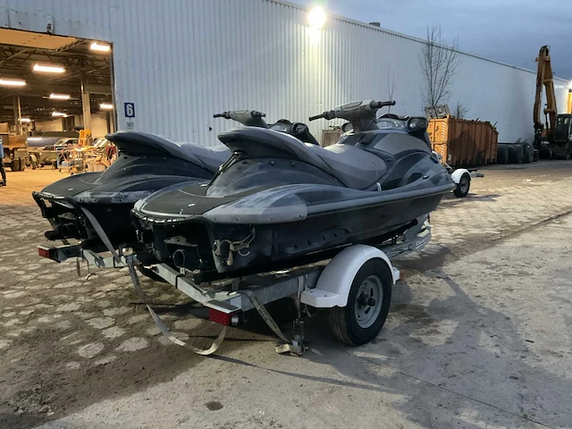 Yamaha waverunner waterscooter op aanhanger (2x) - afbeelding 3 van  22