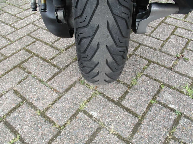 Yamaha x max - motorscooter - abs - motorfiets - afbeelding 2 van  12