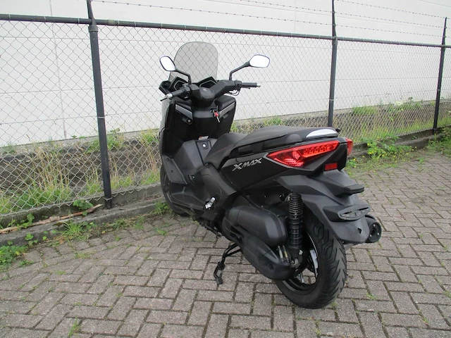 Yamaha x max - motorscooter - abs - motorfiets - afbeelding 3 van  12