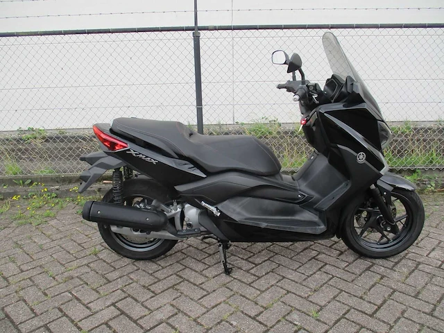 Yamaha x max - motorscooter - abs - motorfiets - afbeelding 10 van  12