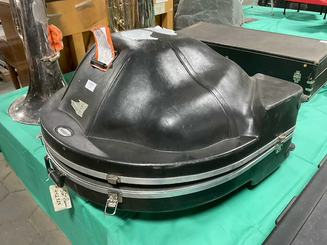 Yamaha ysh411 sousaphone - afbeelding 8 van  9