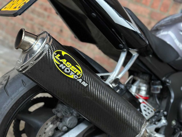 Yamaha yzf-r6 600cc 2004, ml-dr-26 - afbeelding 3 van  15