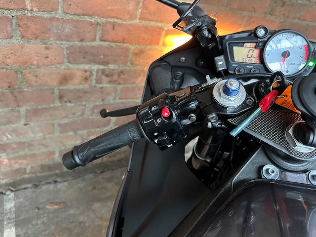 Yamaha yzf-r6 600cc 2004, ml-dr-26 - afbeelding 6 van  15