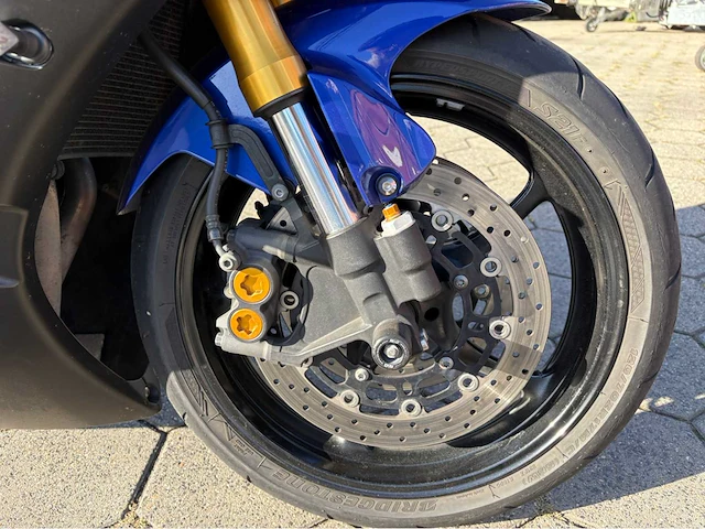Yamaha yzf r6 motorfiets - afbeelding 11 van  29