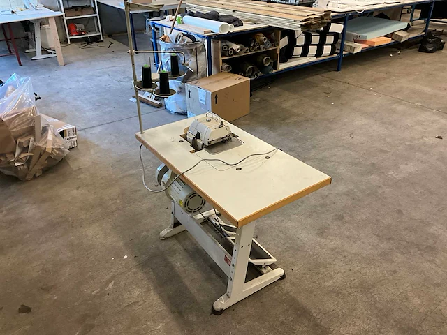 Yamata fy747a lokmachine - afbeelding 14 van  18