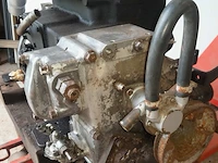 Yanmar 2tr16 met keerkoppeling. voor loop of sloop (onderdelen) volkswagen mercruiser - afbeelding 5 van  10