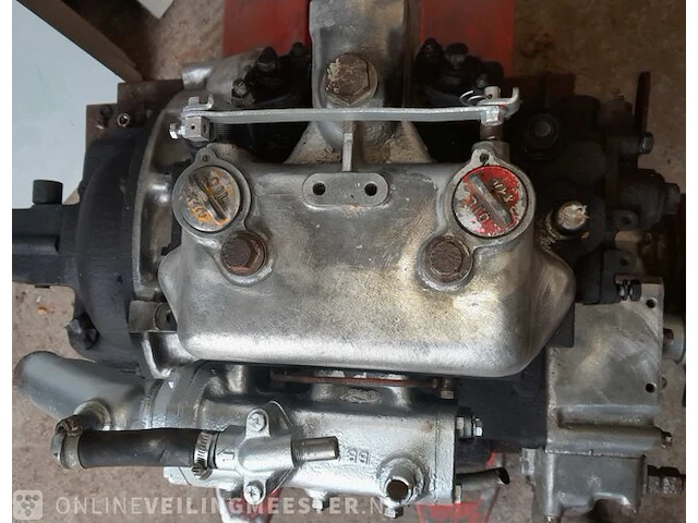 Yanmar 2tr16 met keerkoppeling. voor loop of sloop (onderdelen) volkswagen mercruiser - afbeelding 6 van  10