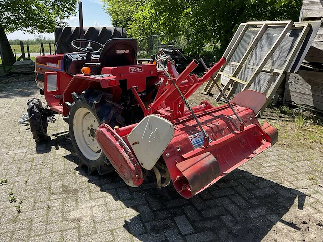 Yanmar f15d minitractor met freesmachine - afbeelding 17 van  22