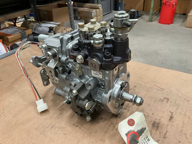 Yanmar fuel injection pomp - afbeelding 2 van  7