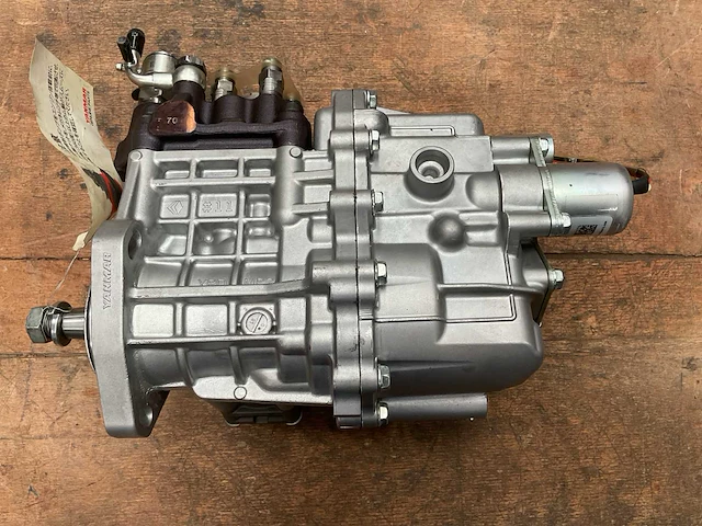 Yanmar fuel injection pump - afbeelding 4 van  5