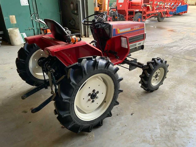 Yanmar fx17d smalspoor- en compacttractor - afbeelding 9 van  14