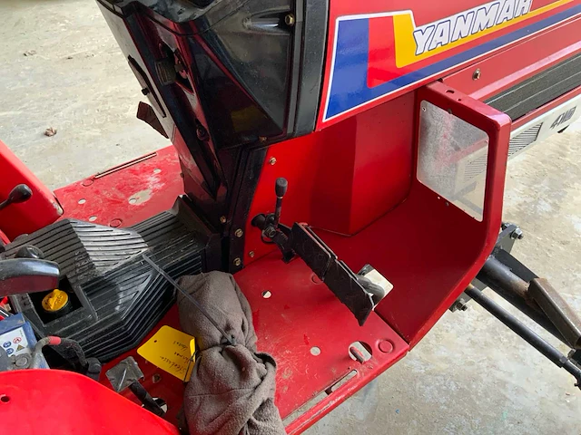 Yanmar fx17d smalspoor- en compacttractor - afbeelding 12 van  14