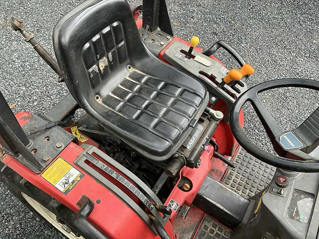 Yanmar ke-160 minitractor - afbeelding 4 van  18