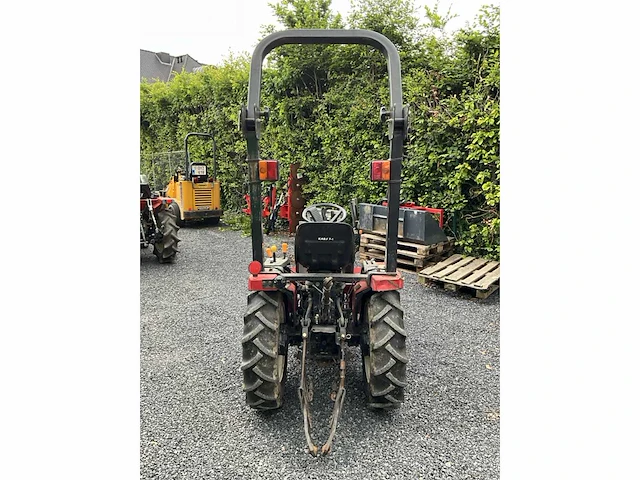 Yanmar ke-160 minitractor - afbeelding 13 van  18