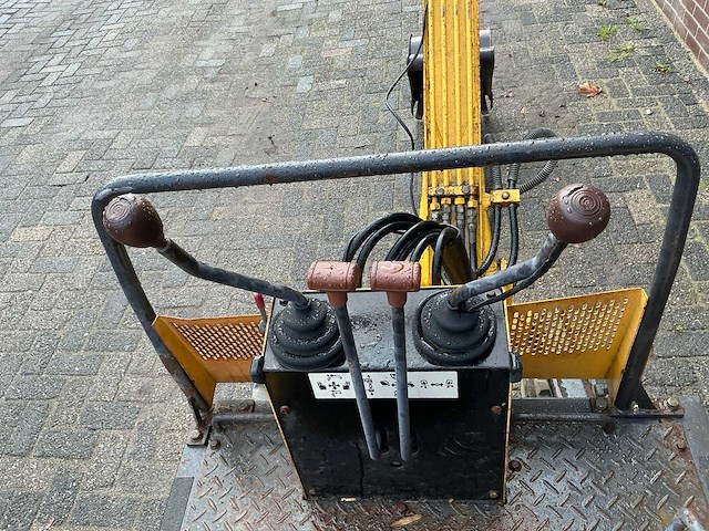 Yanmar yb10 minigraafmachine - afbeelding 6 van  19