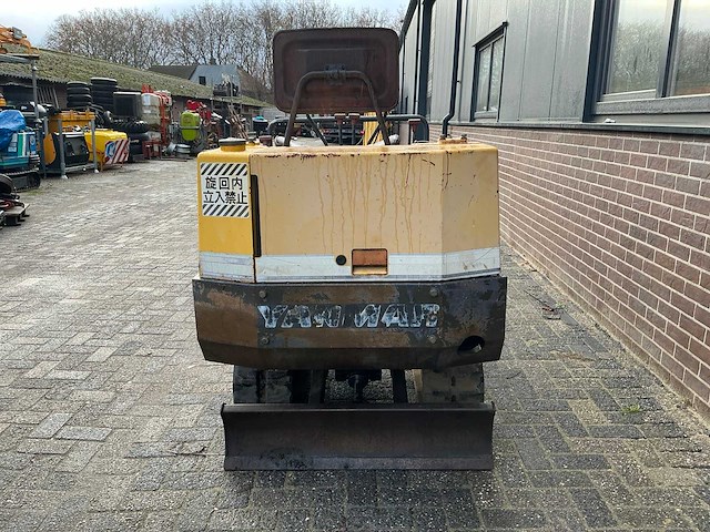 Yanmar yb10 minigraafmachine - afbeelding 14 van  19