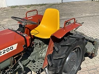 Yanmar ym2200 minitractor - afbeelding 17 van  19